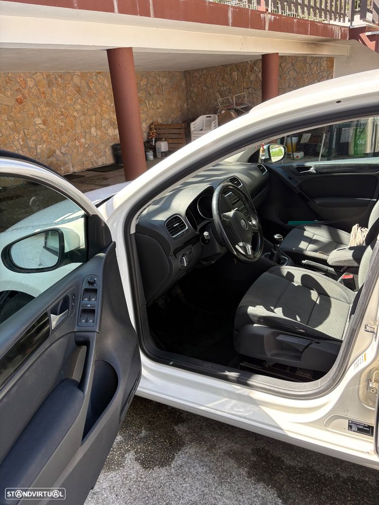 VW Golf 1.6 TDi Confortline - 5