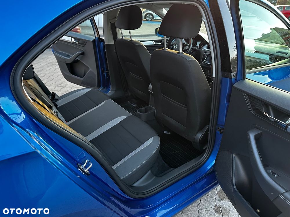 Skoda RAPID 1.0 TSI Ambition - 16