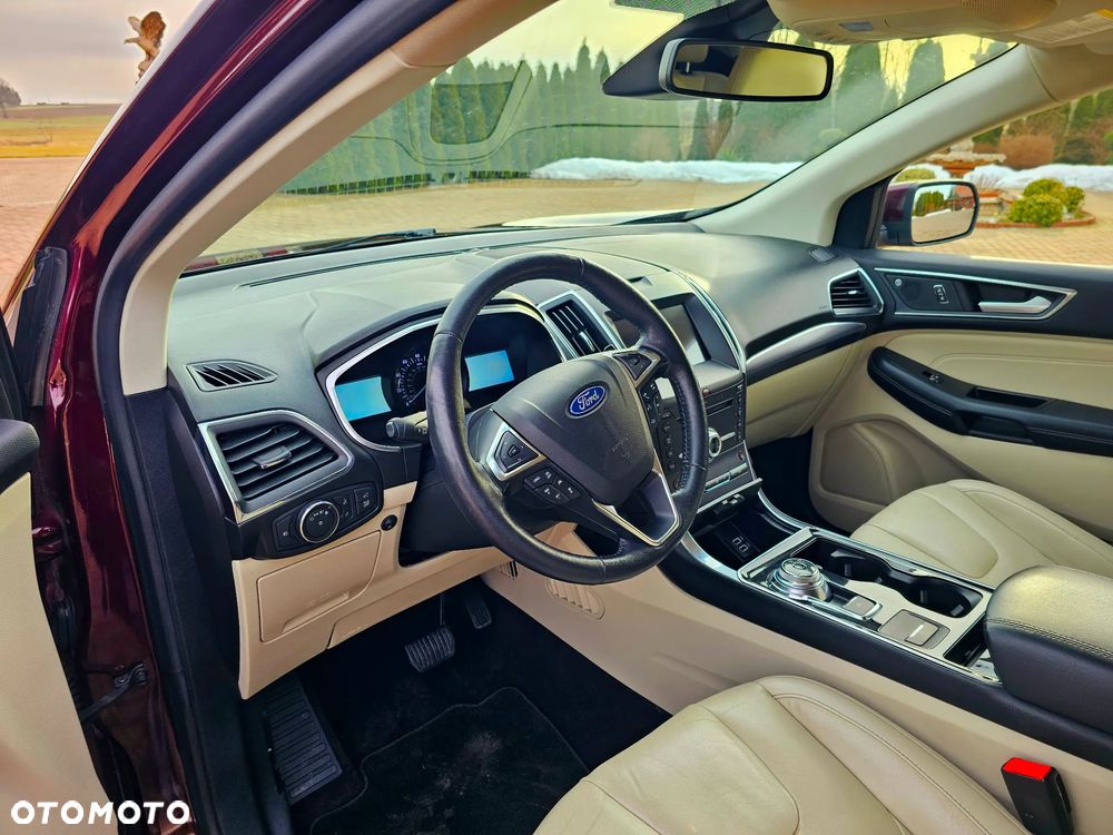 Ford Edge - 11