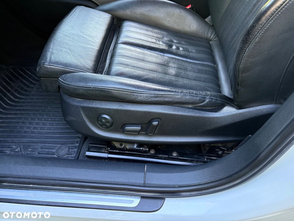 Audi A6 Avant 3.0 TDI Multitronic - 14