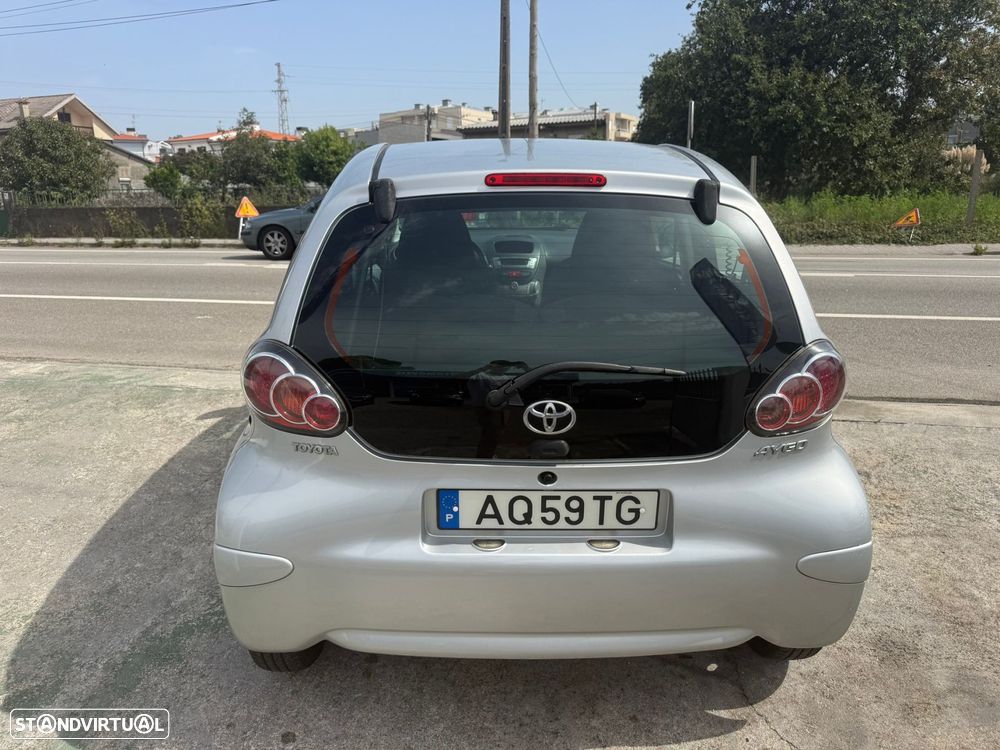 Toyota Aygo - 5