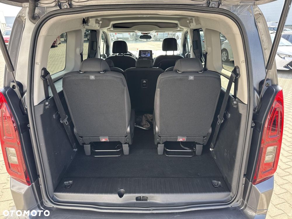 Toyota Proace City Verso 1.2 D-4T Family - 12