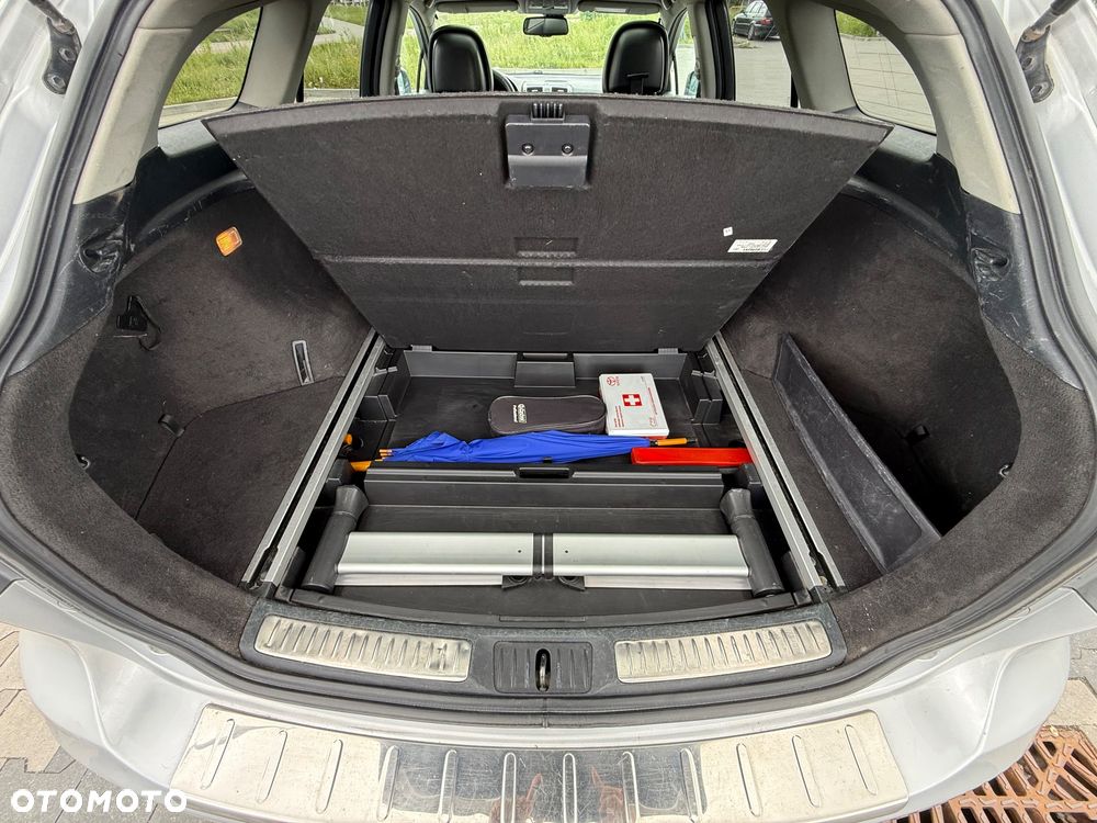 Toyota Avensis 2.0 Prestige MS - 21