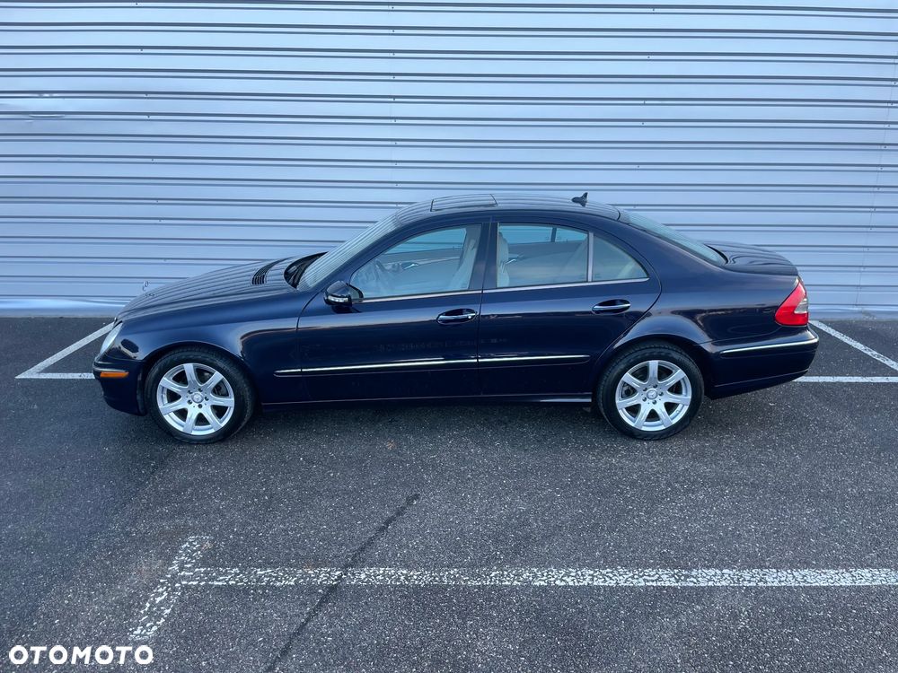 Mercedes-Benz Klasa E 350 4-Matic - 27