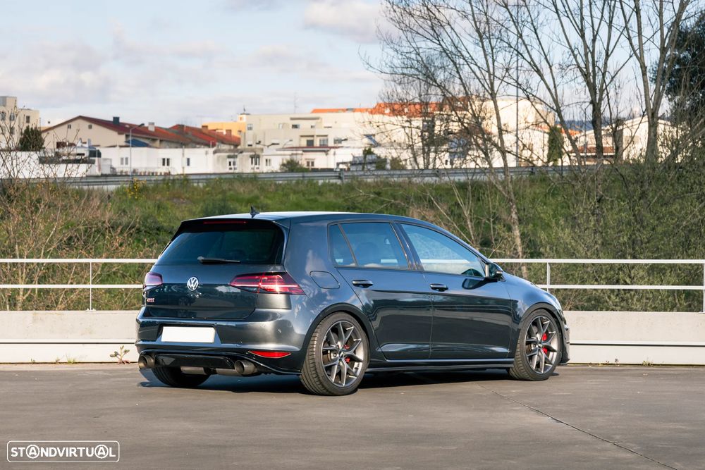 VW Golf GTI Performance BlueMotion - 3
