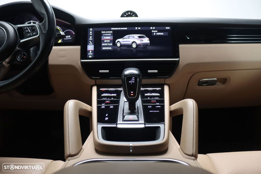 Porsche Cayenne E-Hybrid - 39