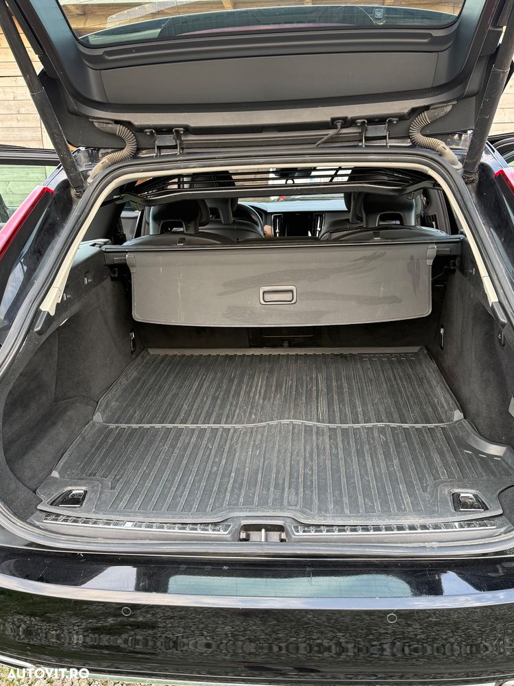 Volvo V90 D4 Inscription - 9