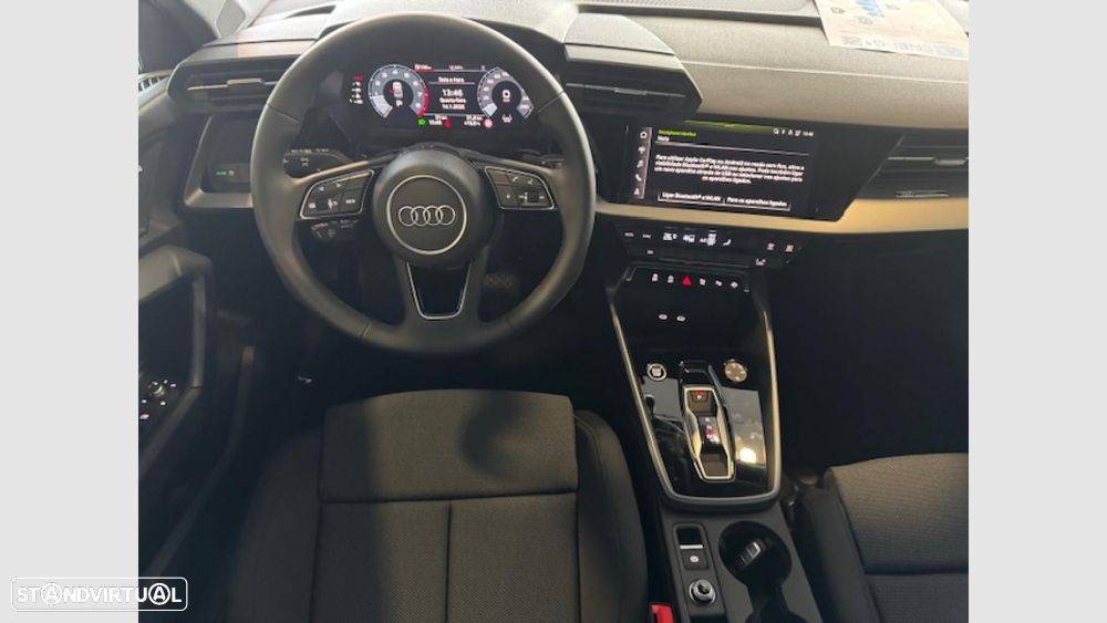 Audi A3 Limousine 30 TFSI Advanced S tronic - 12