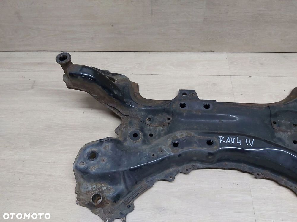 Toyota Rav4 IV XA40 13-18r sanki przód kołyska trawers 2,0 2,2 D4D - 2