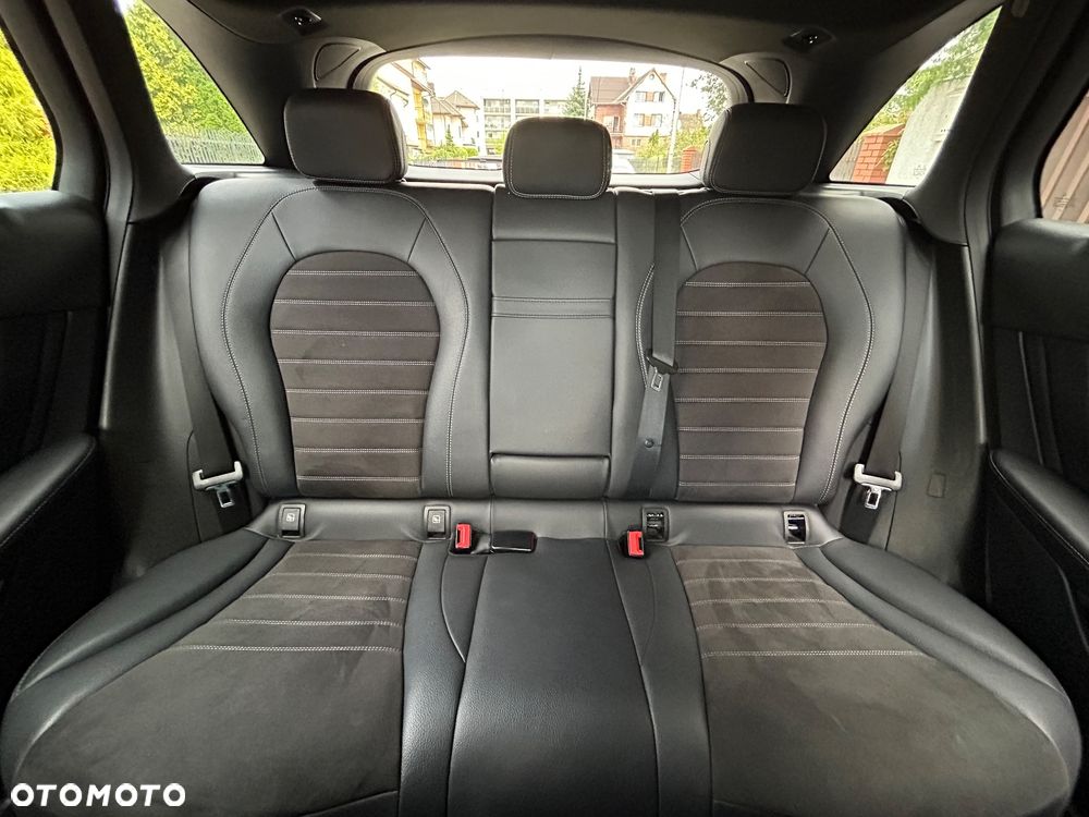 Mercedes-Benz GLC 200 d 4-Matic Business Edition - 35