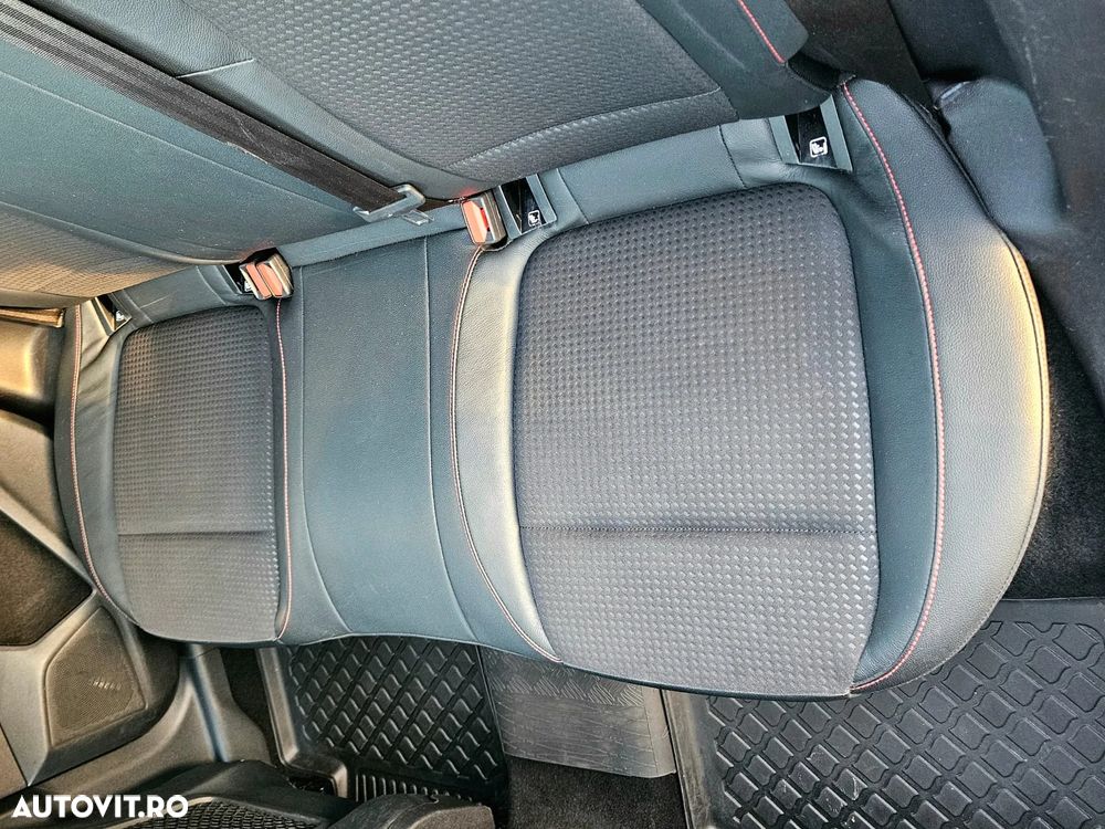 Ford Focus 1.5 Ecoboost ST-Line - 29