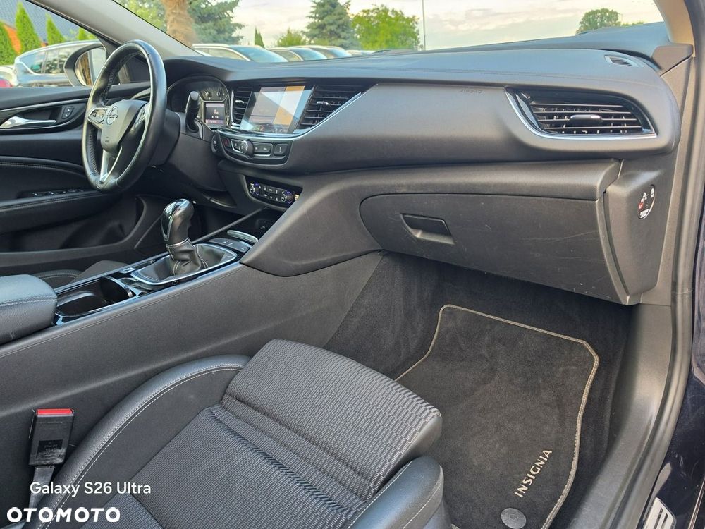 Opel Insignia - 27