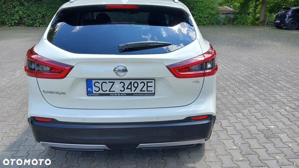 Nissan Qashqai 1.5 dCi Tekna - 4