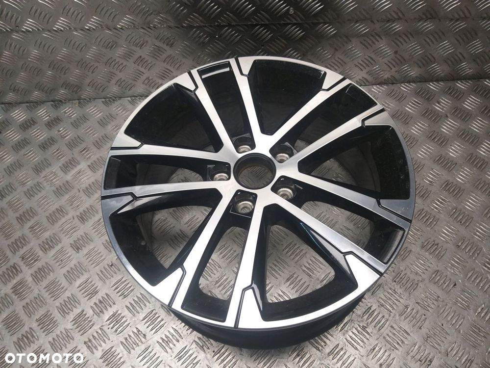felga aluminiowa 17'' vw passat et40 5g0601025a - 1
