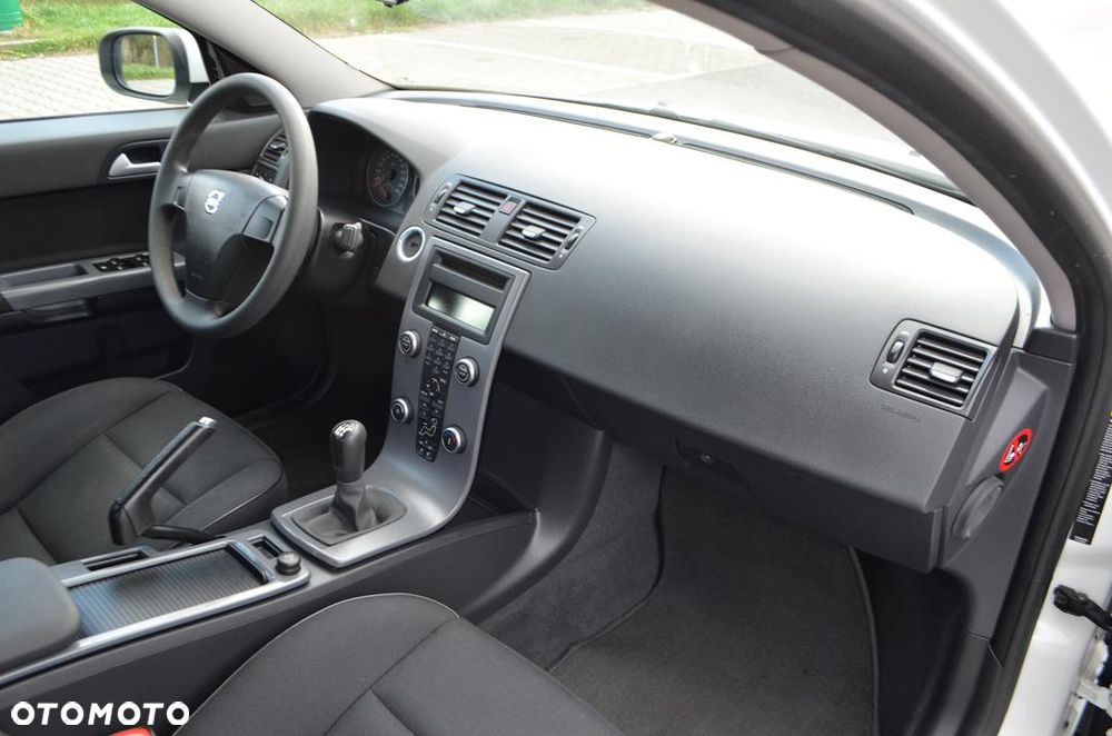 Volvo S40 1.6 Sport - 22