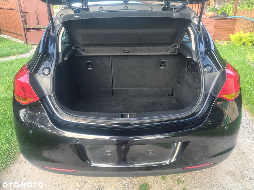 Opel Astra 1.4 - 13