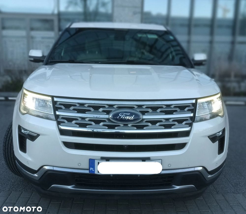 Ford Explorer - 16