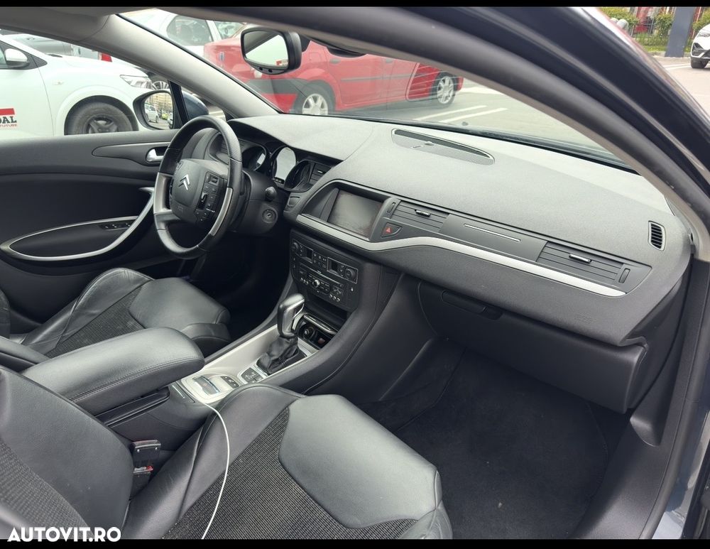 Citroën C5 2.0 16V Aut. Confort - 10