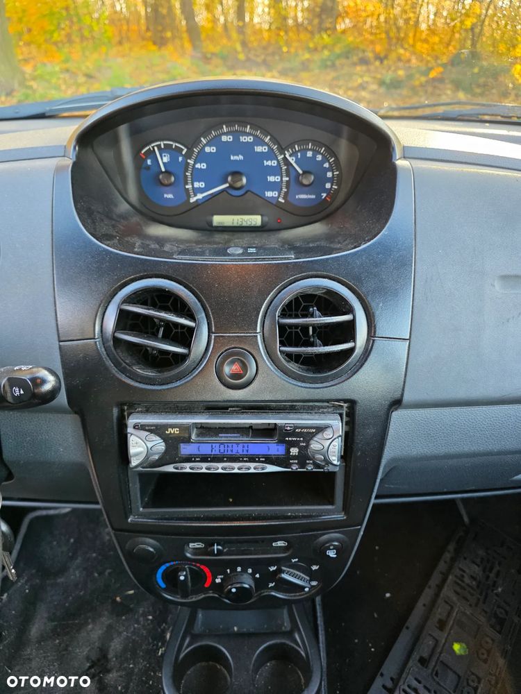 Chevrolet Matiz - 10