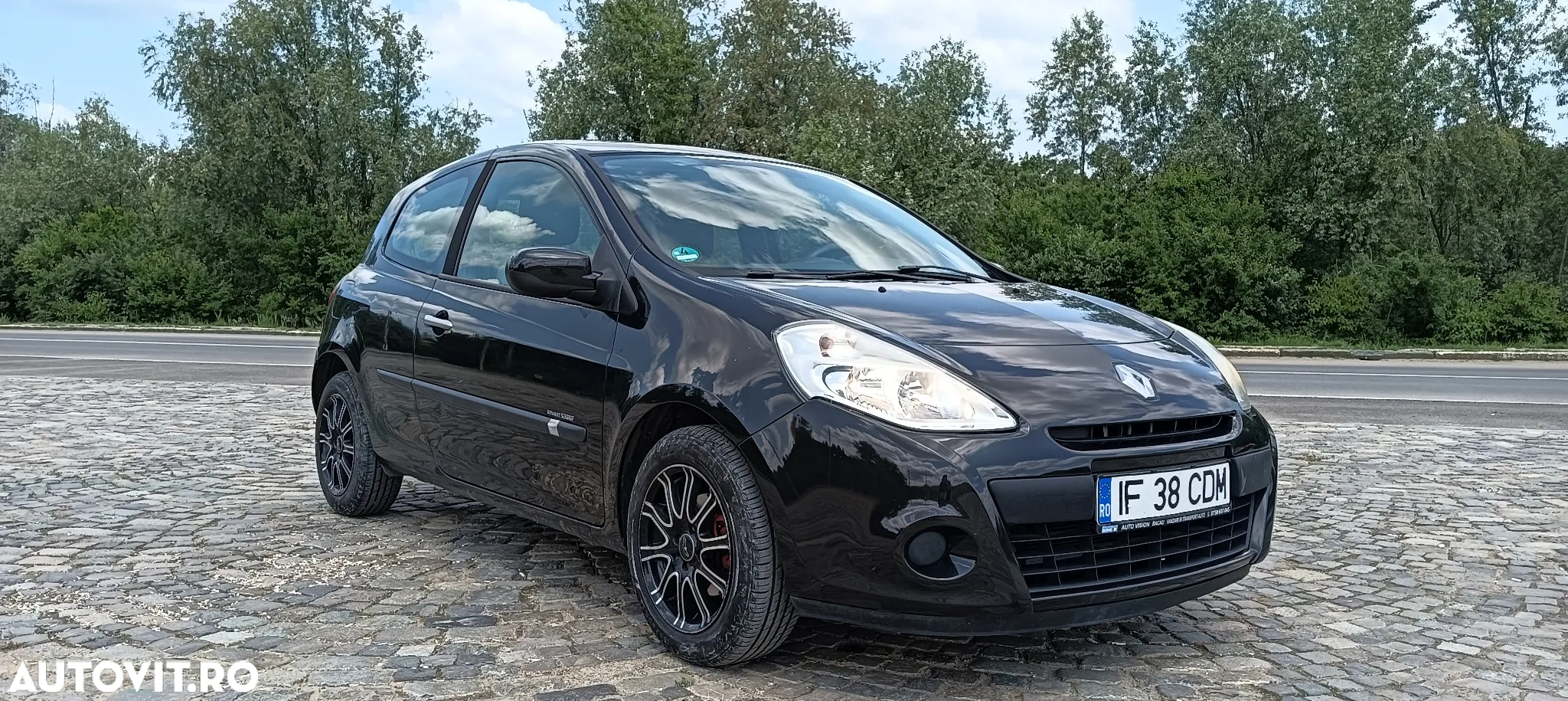 Renault Clio 1.2 16V 75 Dynamique - 2