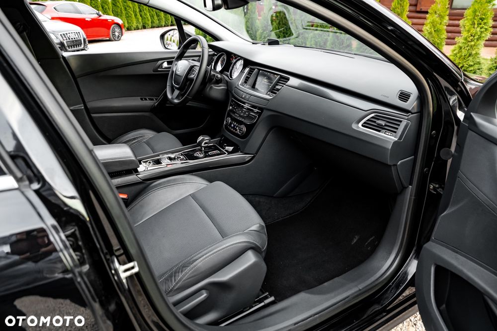 Peugeot 508 Hybrid4 - 24