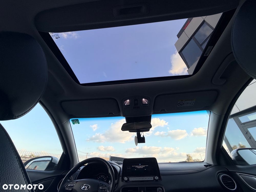 Hyundai Kona Electric 65kWh Platinum - 22