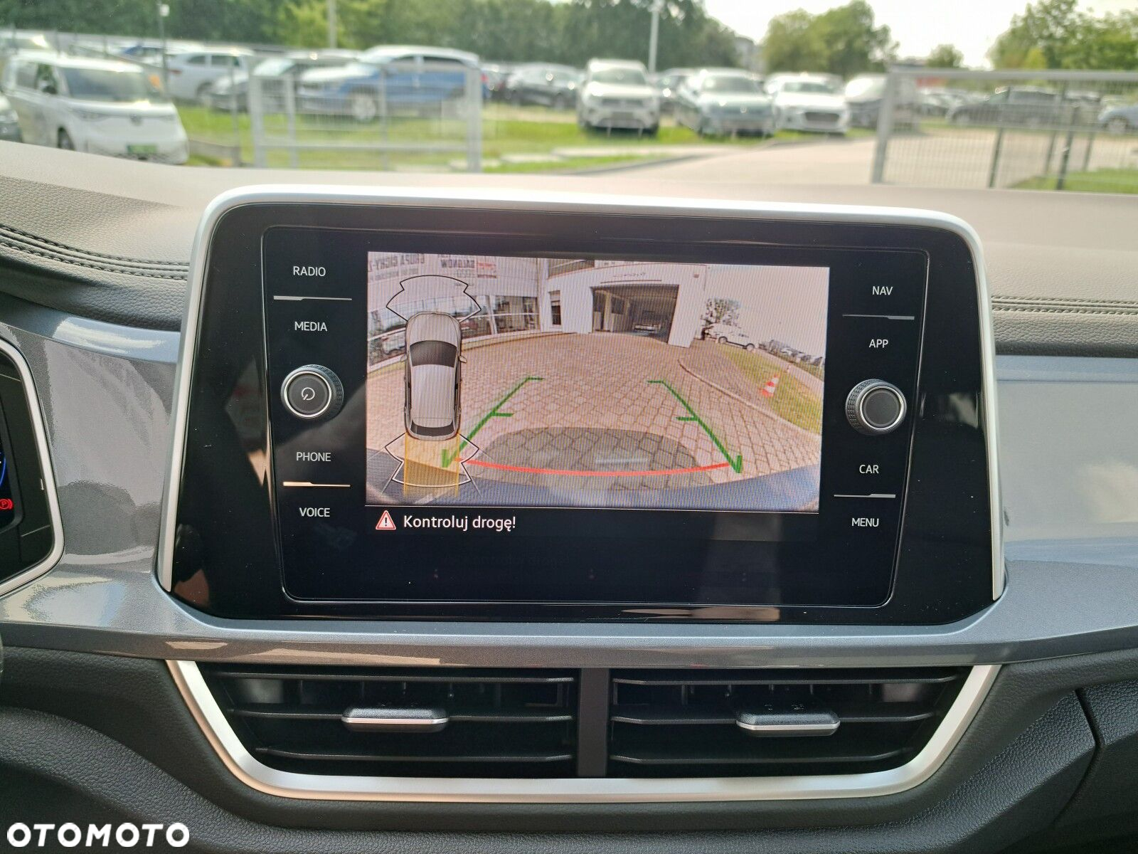 Volkswagen T-Roc 1.5 TSI Style DSG - 31