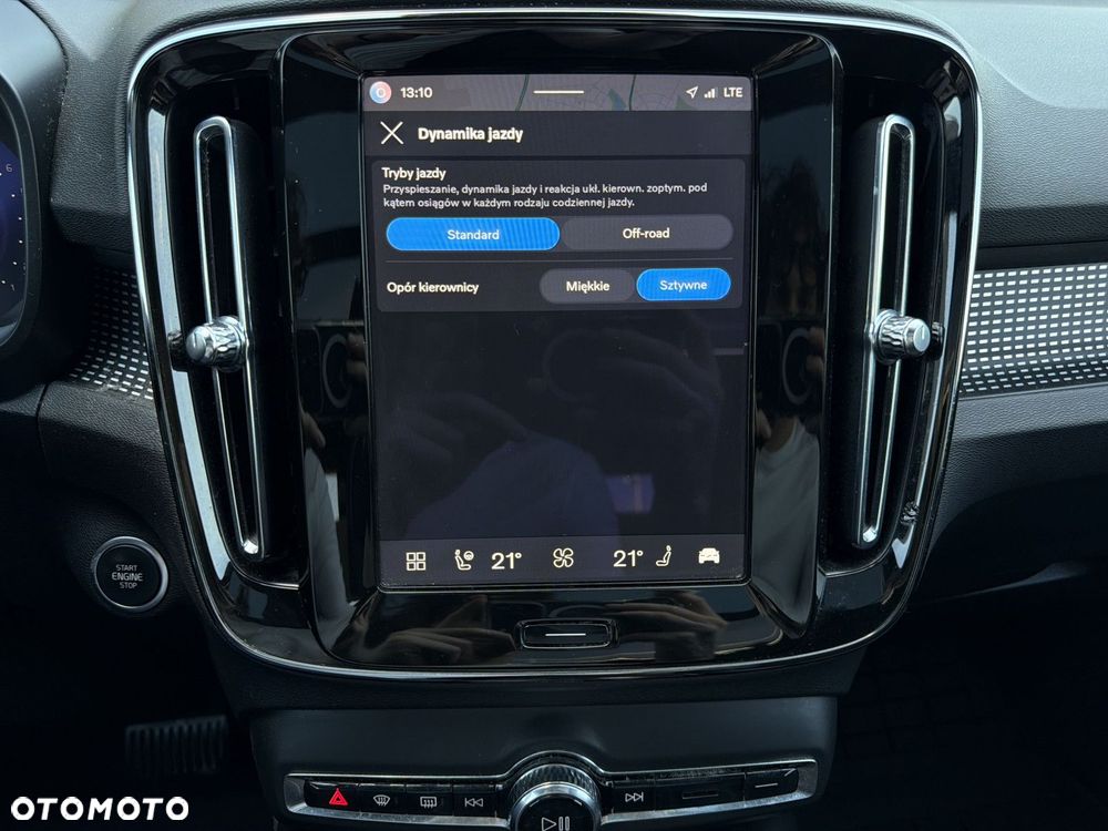 Volvo XC 40 - 24