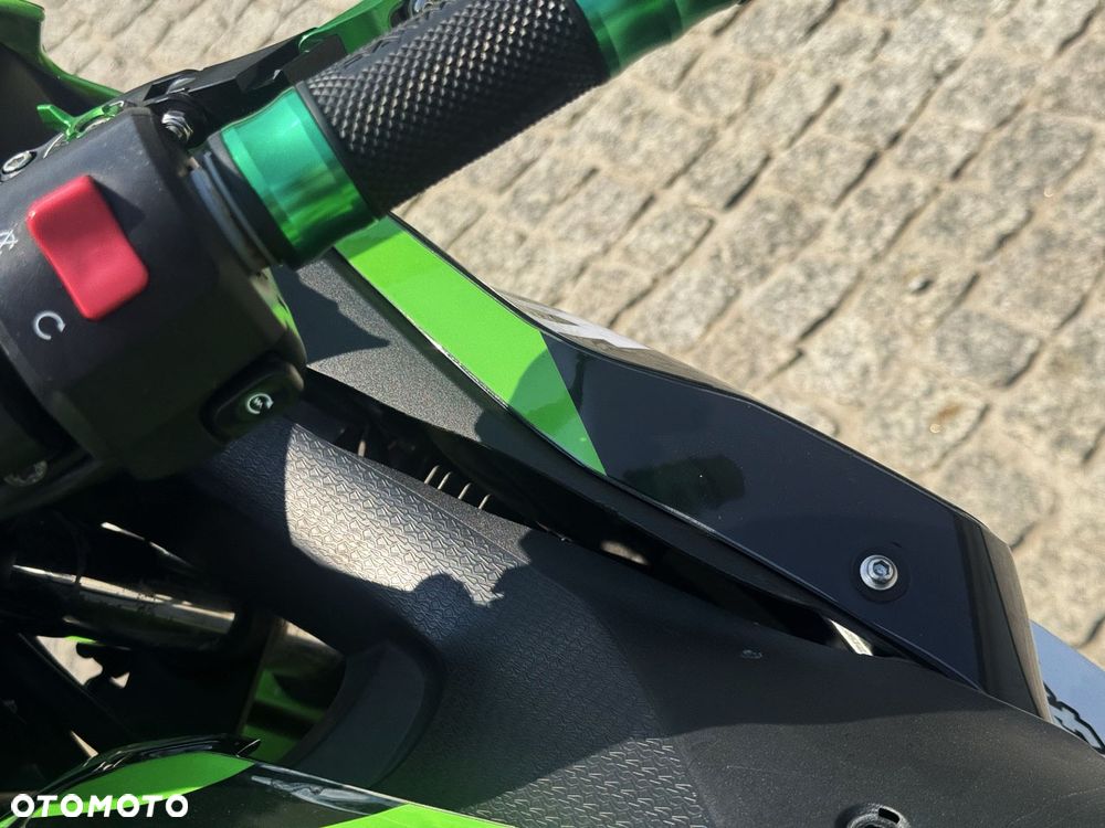 Kawasaki Ninja - 13