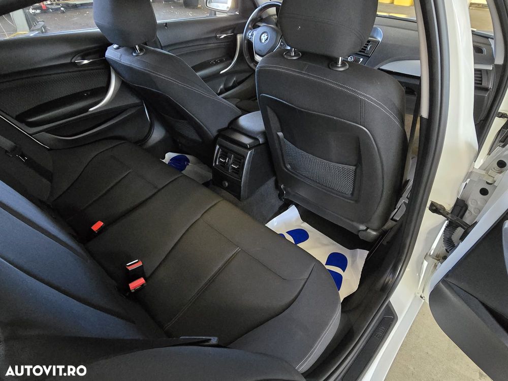BMW Seria 1 116d Sport Line - 8