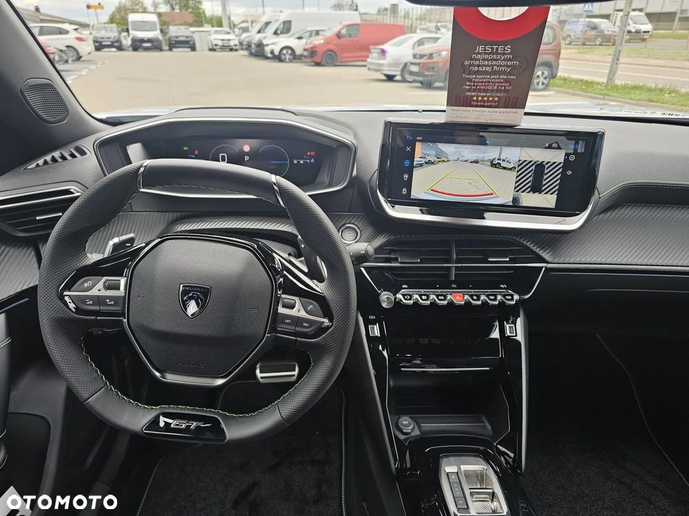 Peugeot 2008 PureTech mHEV GT E-DCS6 - 11