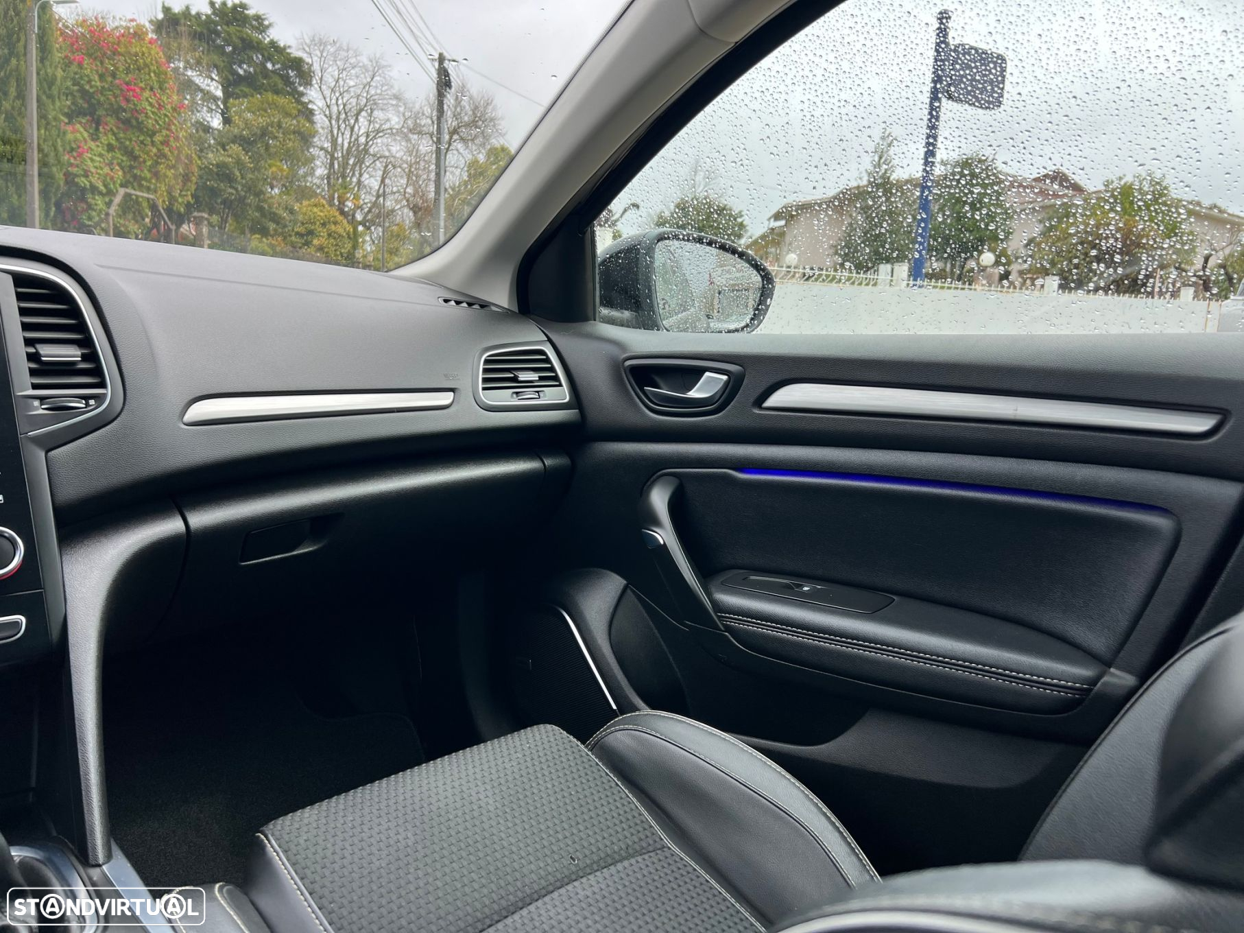 Renault Mégane 1.5 Blue dCi Bose Edition - 24