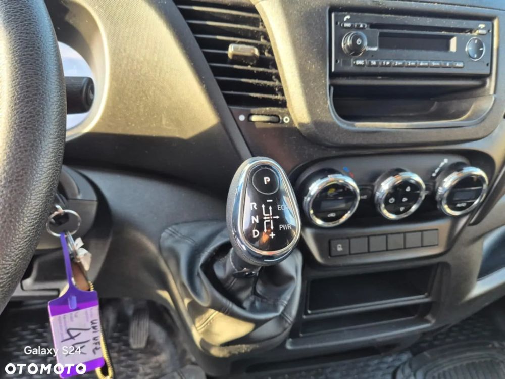 Iveco DAILY MAXi - 5