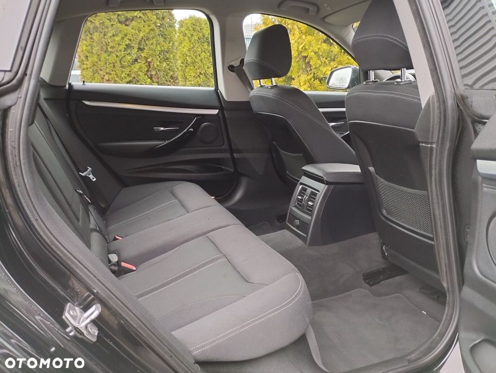 BMW 3GT 320i GPF Sport Line - 14