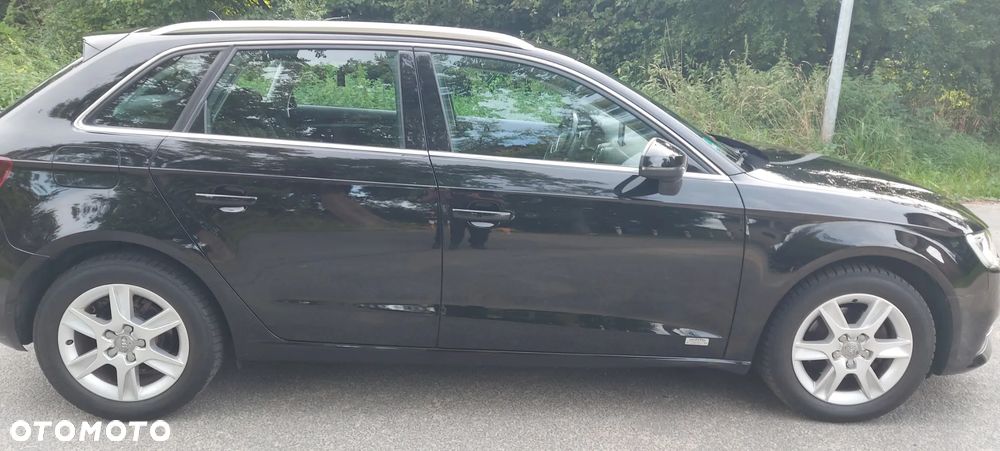 Audi A3 Sportback 1.6 TDI (clean diesel) Attraction - 11
