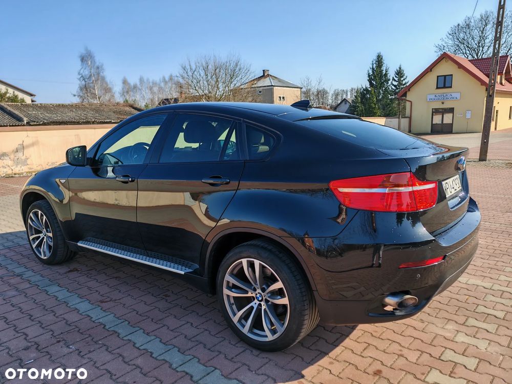 BMW X6 - 12