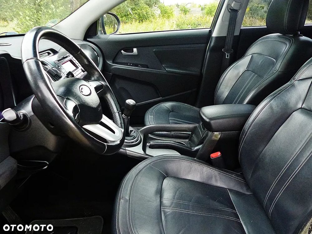 Kia Sportage 2.0 CVVT 2WD Vision - 18