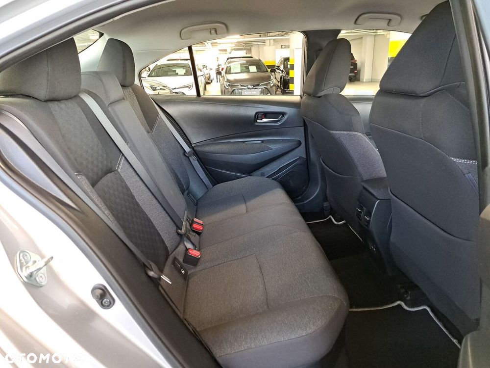 Toyota Corolla 1.8 Hybrid Comfort - 15