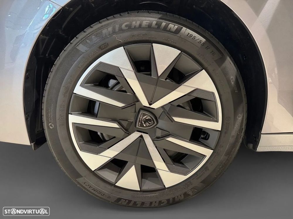 Peugeot 208 1.2 Hybrid Style e-DCS6 - 16