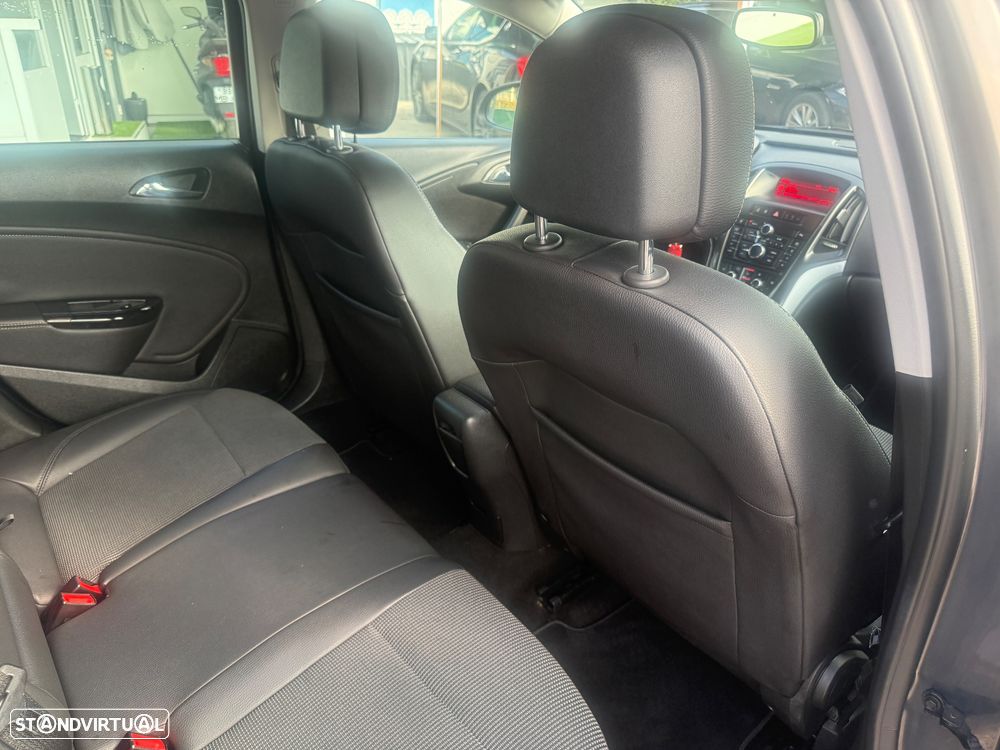 Opel Astra Sports Tourer 1.7 CDTi Cosmo S/S - 18