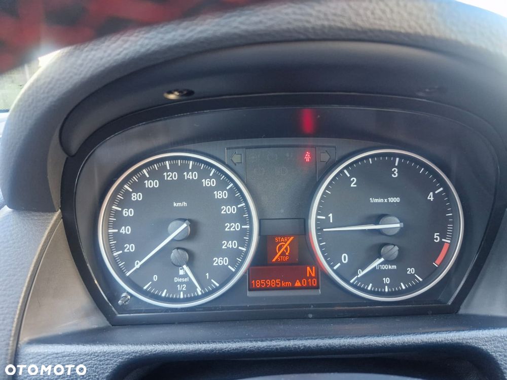 BMW X1 - 32