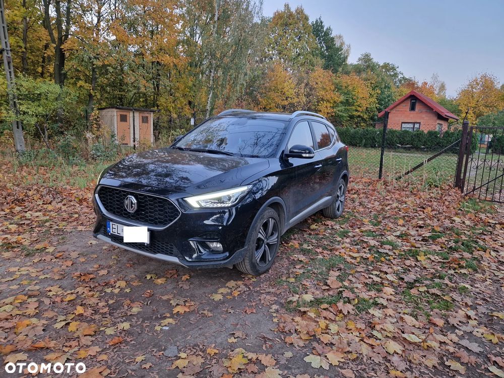 MG ZS - 12
