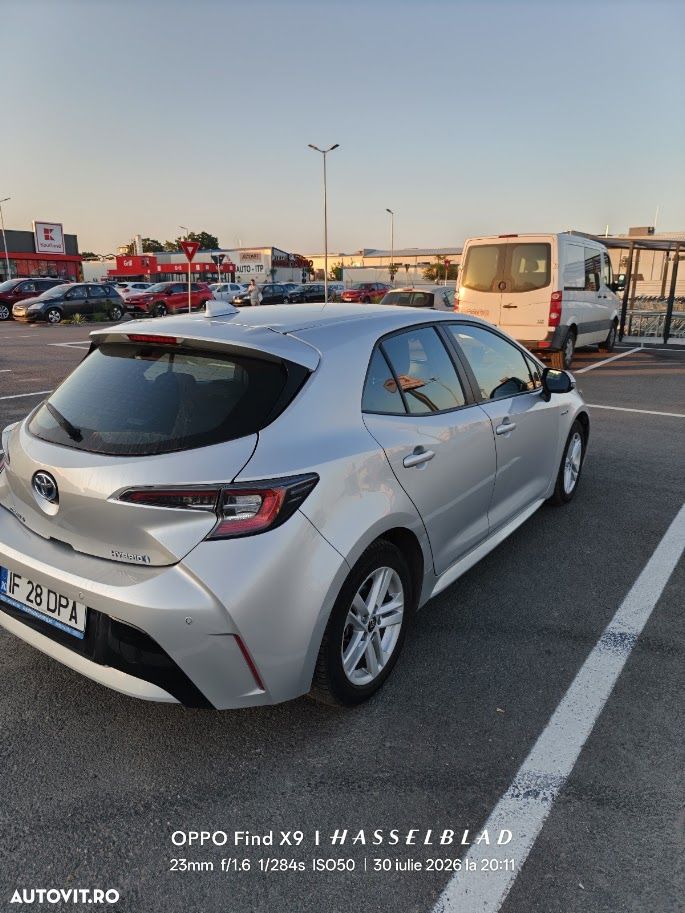 Toyota Corolla 1.8 HSD Business - 5