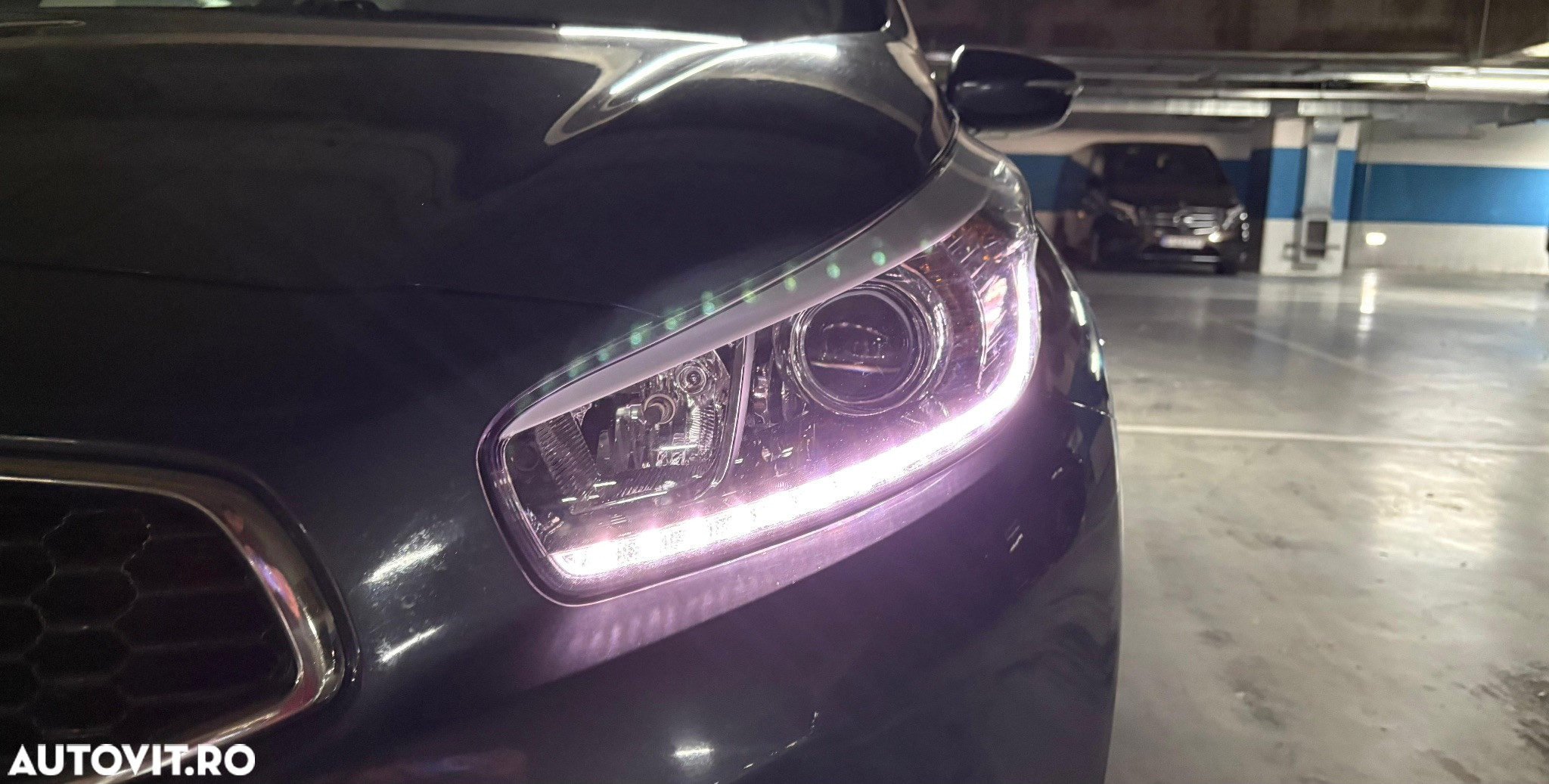 Kia Ceed 1.6 GDI DCT SW Vision - 14