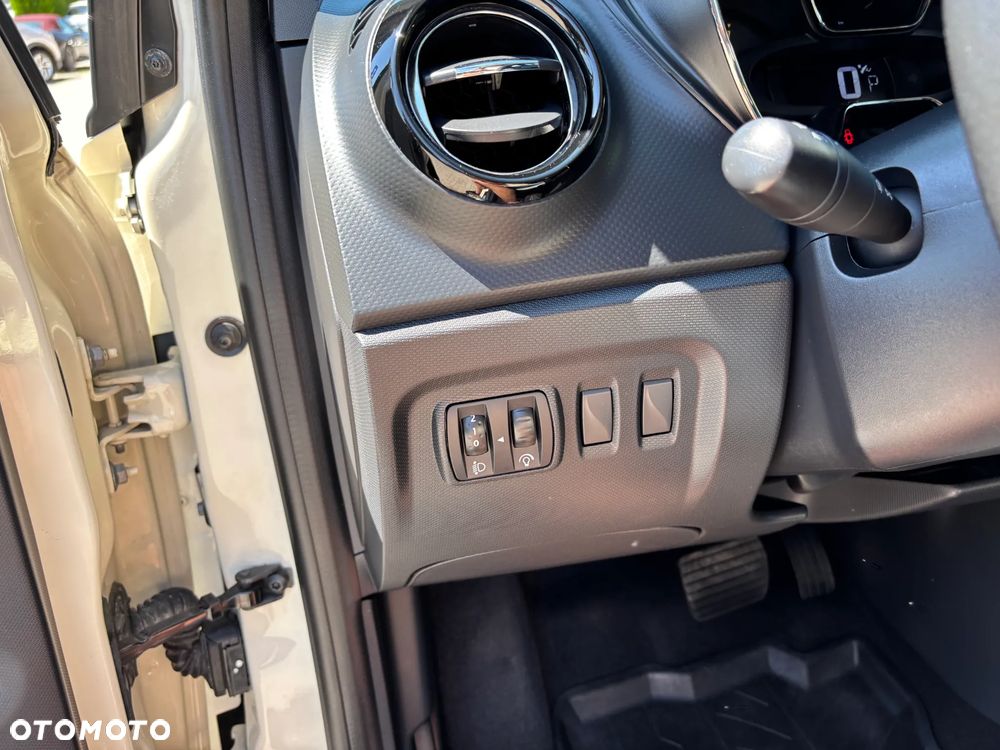 Renault Captur - 18