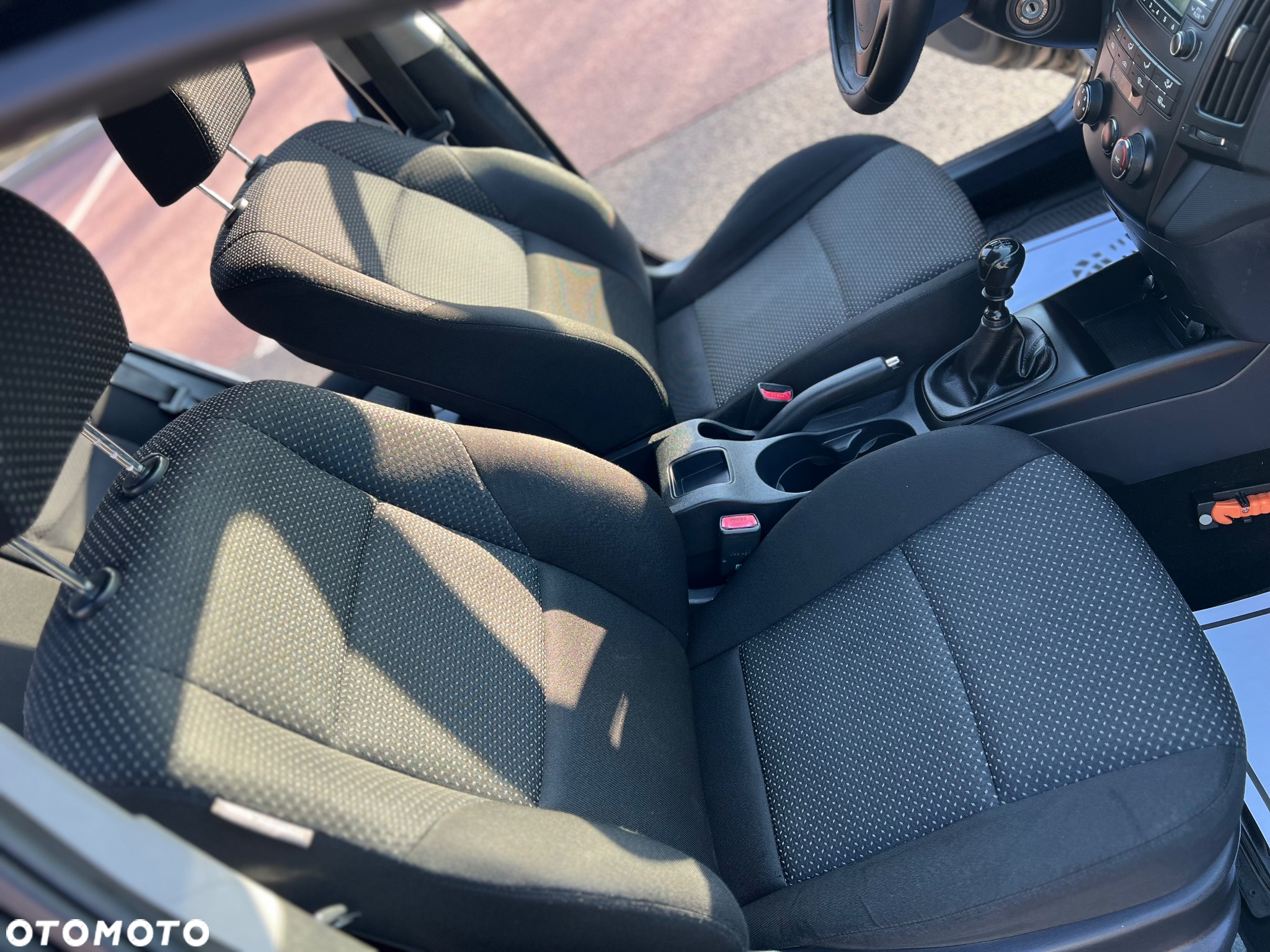 Hyundai i30 1.4 Classic + - 31