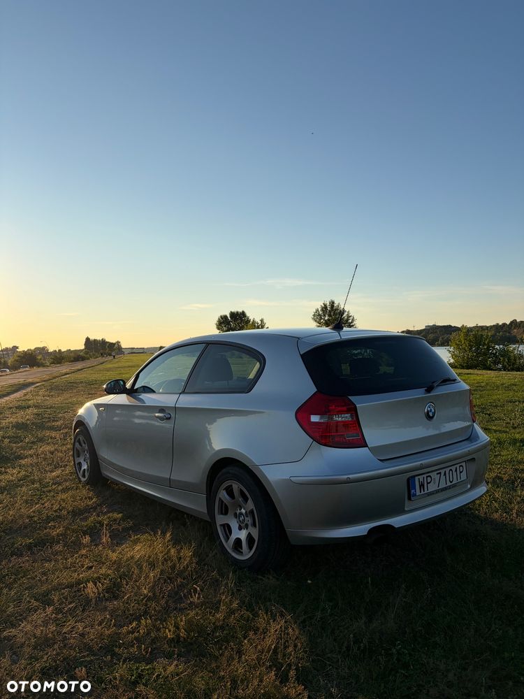 BMW Seria 1 118d - 6