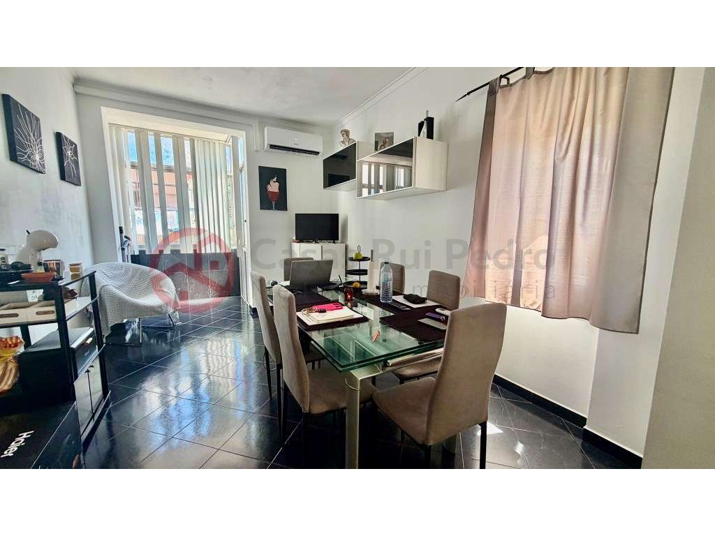 Apartamento T3 atualmente transformado em T2, localizado nas Paivas - Grande imagem: 3/37