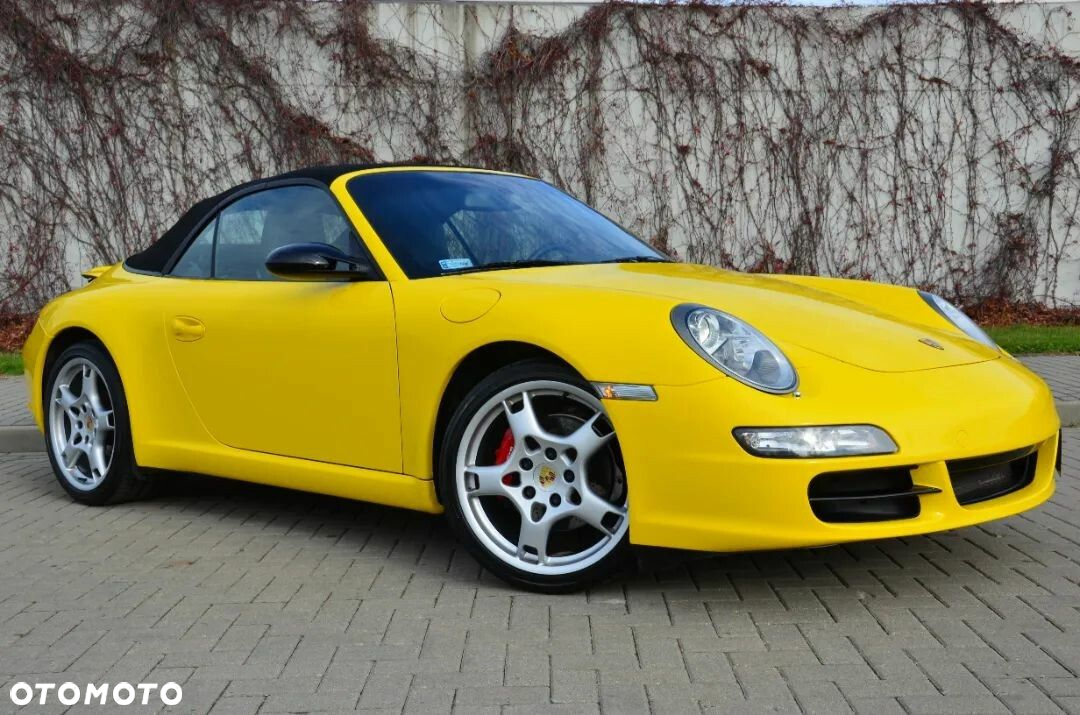 Porsche 911 - 9