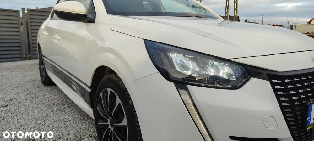 Peugeot 208 PureTech 75 Allure - 14